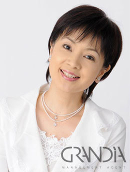 Contract artists 岡部 まり Mari Okabe モデル事務所GRANDIA 東京港区赤坂