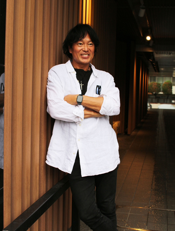 Contract artists 李 梓辰 Li Zichen モデル事務所GRANDIA 東京港区赤坂